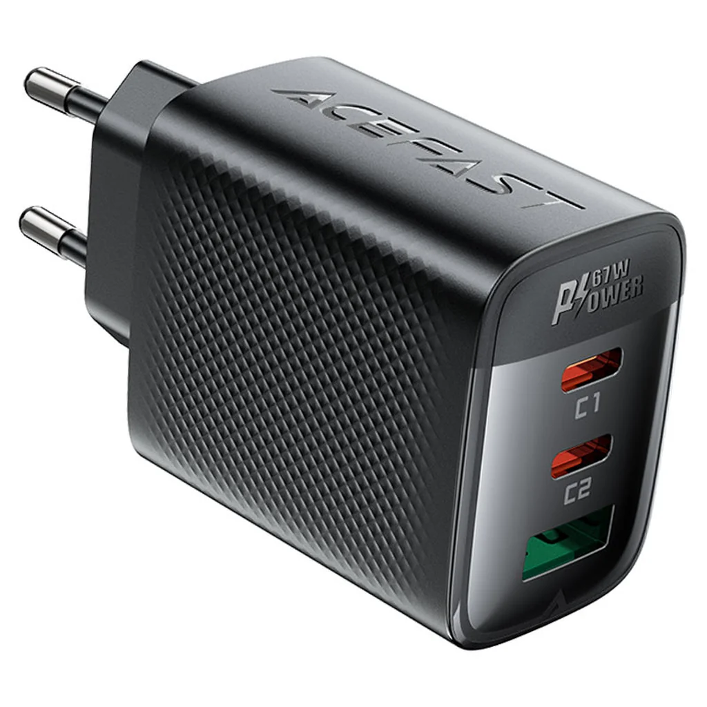 Cargador GaN 67W Acefast A108 con triple puerto de carga rápida (2 USB-C y 1 USB-A)