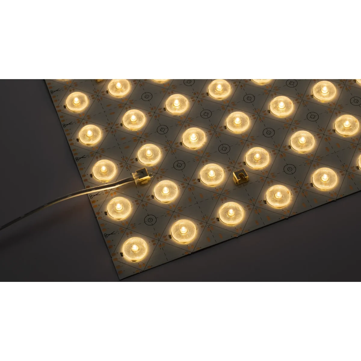 Lámina LED flexible 24V 21W encendida con conectores rápidos para retroiluminación uniforme de cajas de luz